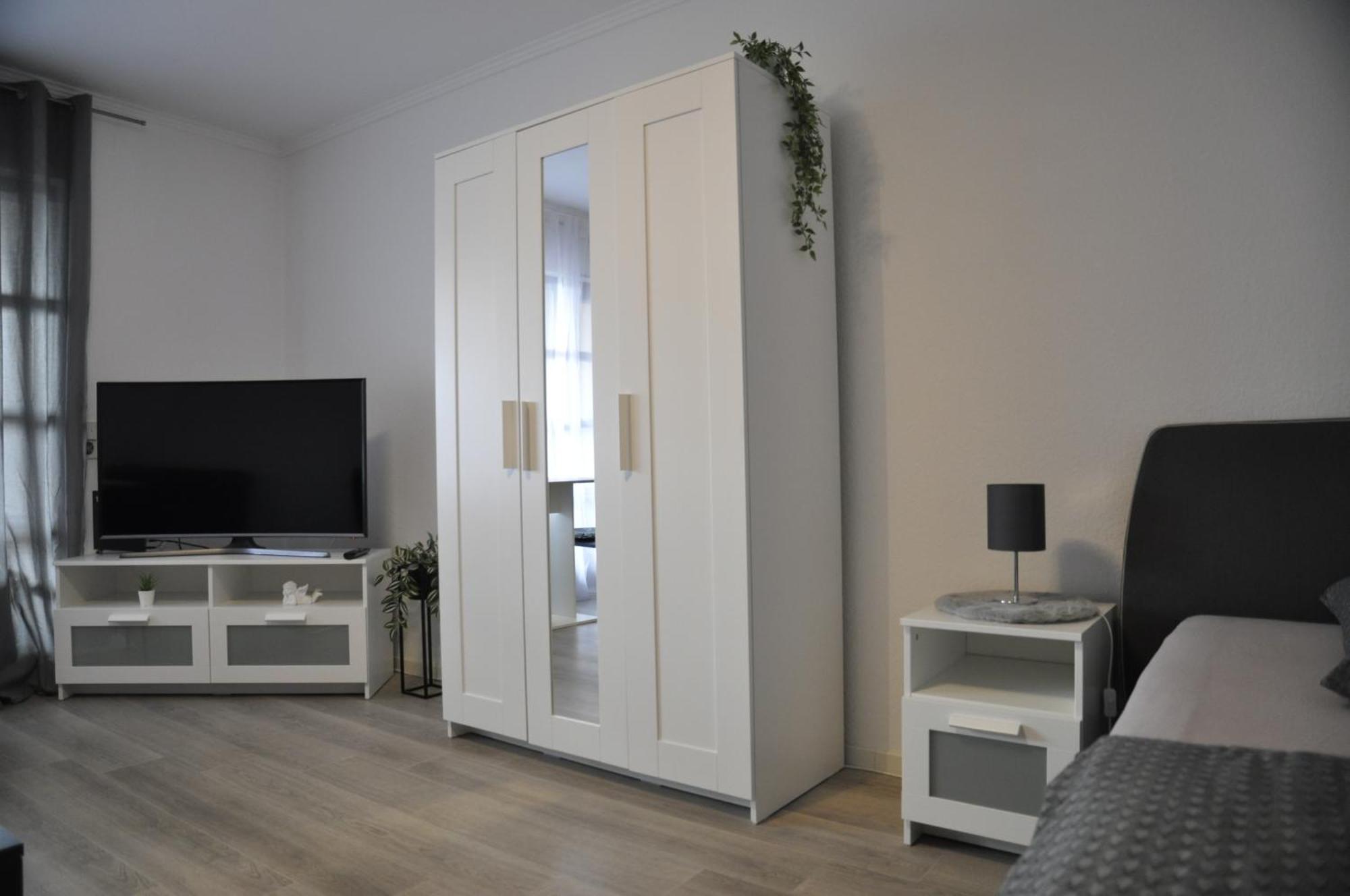 Deluxe Apartment 2 - Ruhe Oase - 1Zkb Balkon - Parkplatz Bad Nauheim Ngoại thất bức ảnh